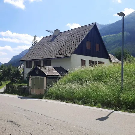 Holiday home Alpine Idyll *